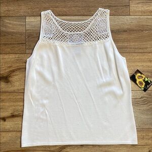 Mirasol vintage crochet beaded tank top